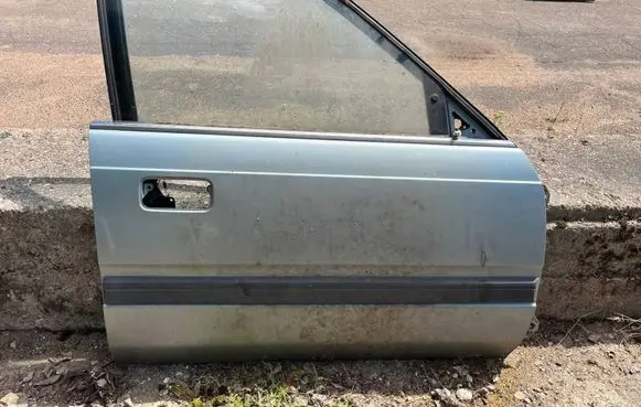 Mazda 626 Front door