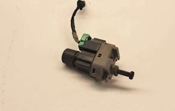 Jaguar S-Type Brake pedal sensor switch U3NFA