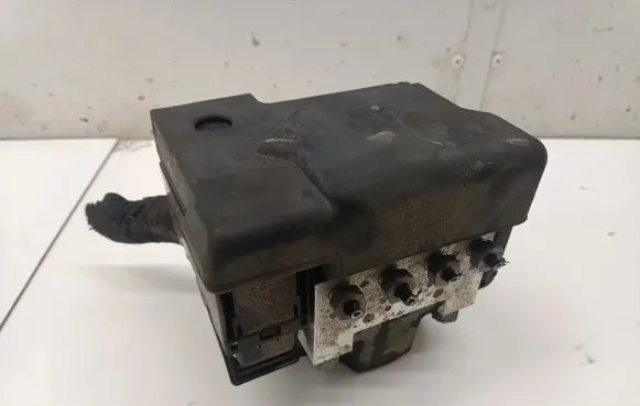 Ford Mondeo MK V ABS Pump J1GC2D088BA