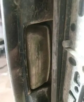 Toyota Corolla Verso AR10 Number plate light