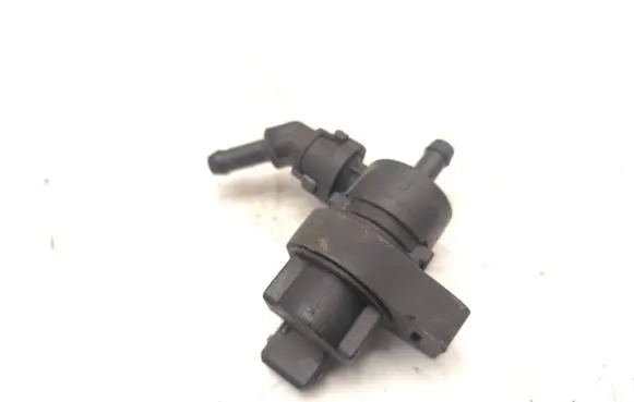 BMW 3 E46 Vacuum valve 1433602