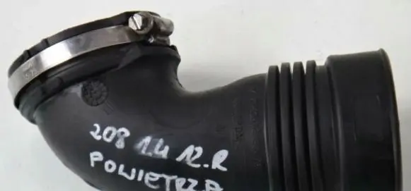 Peugeot 208 Intercooler hose/pipe 3247710