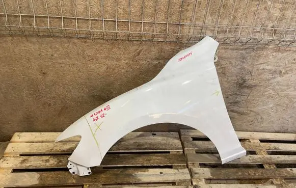 Mazda 6 Fender S2501M075