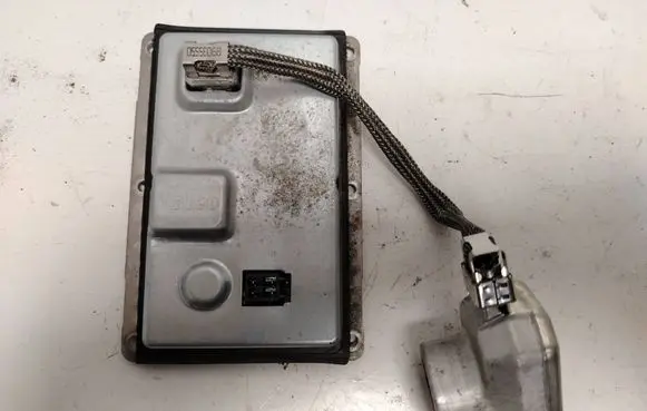 Renault Laguna II Xenon control unit/module 73010157F 7393571215