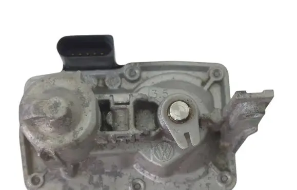 Volkswagen Caddy Intake manifold valve actuator/motor 51500205 5Q0253691J551