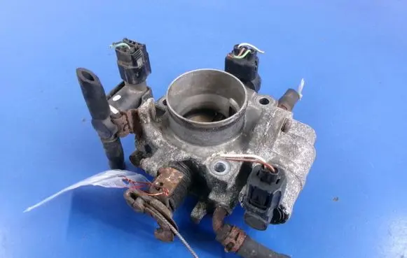 Mazda 3 I Throttle body valve 
