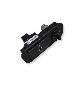 Ford Mustang VI USB control unit FR3B63045M70