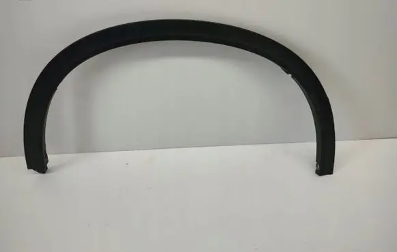 Suzuki Vitara (LY) Rear arch trim 