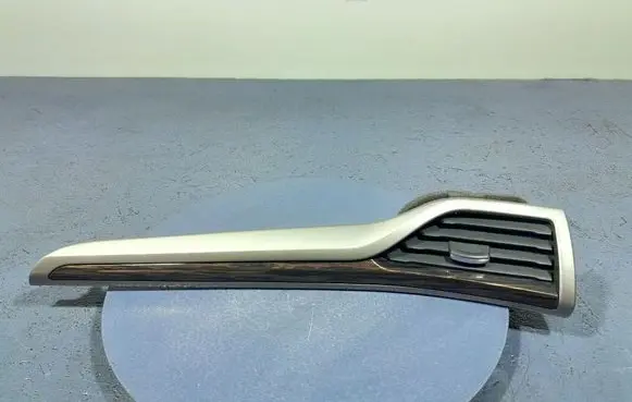 Dashboard side air vent grill/cover trim