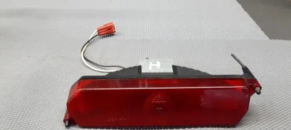 Chrysler Grand Voyager II Third/center stoplight 993.736