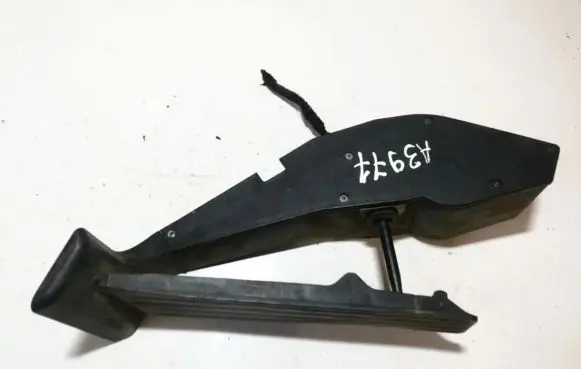 BMW X5 E53 Accelerator throttle pedal 3541676248001 25916010