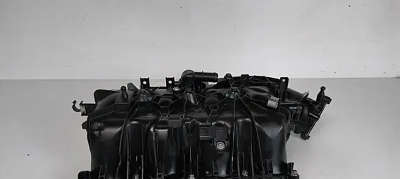 BMW 3 G20 G21 Intake manifold 8647975
