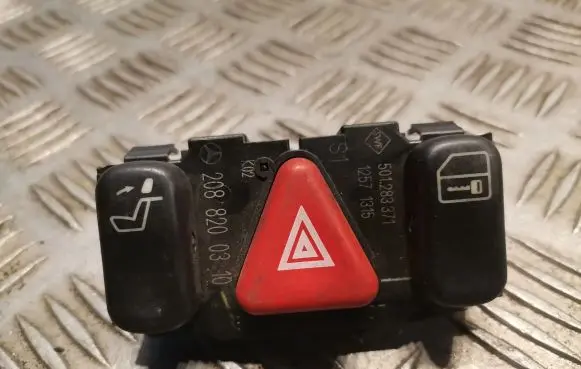 Mercedes-Benz E W210 Hazard light switch 2088200310