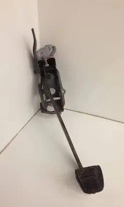 Toyota Land Cruiser (BJ70) Clutch pedal 