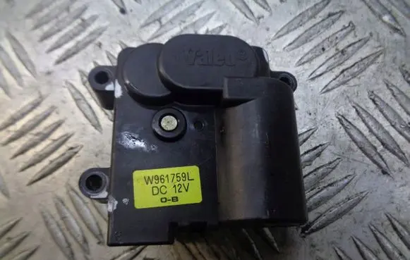 Honda Civic A/C air flow flap actuator/motor W961759L