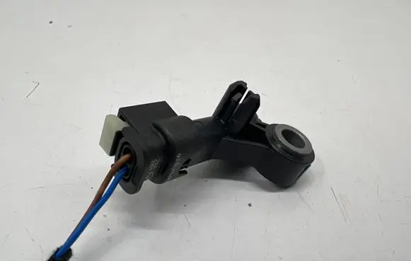 Mercedes-Benz CLA C118 X118 Airbag deployment crash/impact sensor A2239056103