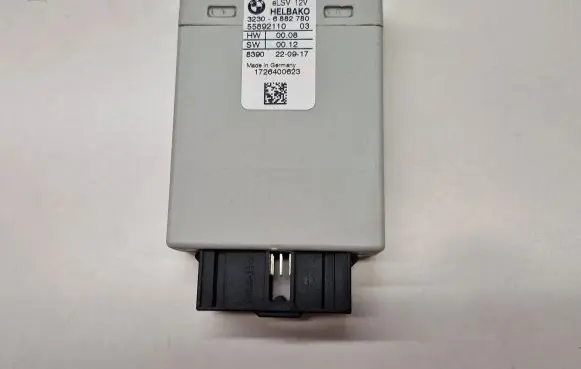BMW X5 F15 Steering rack control module 6882780