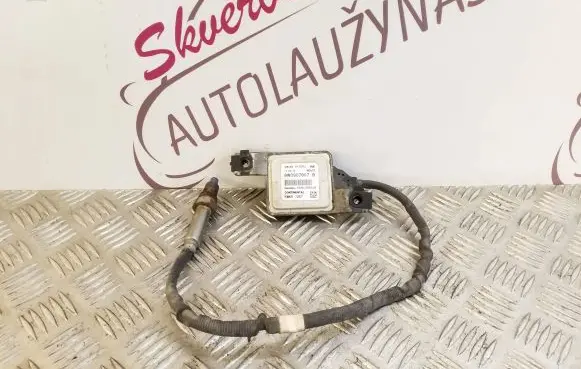 Audi A3 S3 8V Lambda probe sensor 8W0907807B 5WK97257 160217032502