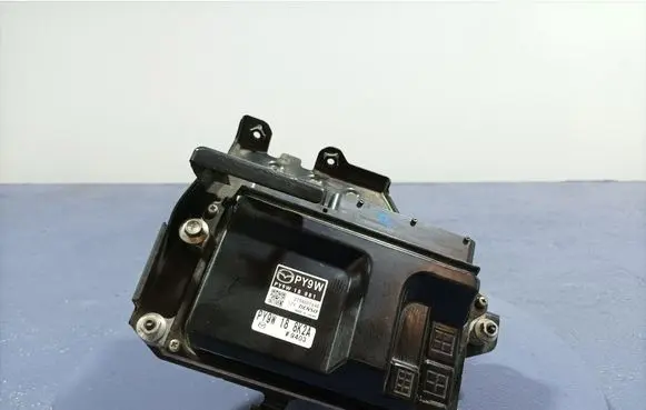 Mazda 6 Engine control unit/module ECU PY9W18881