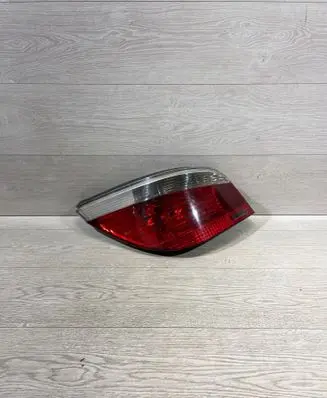 BMW 5 E60 E61 Rear/tail lights 7165737 2VP0086790