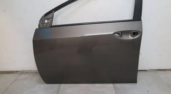 Toyota Corolla E160 E170 Front door 