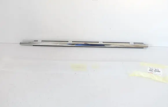 Lexus RX 450H Trim molding 757200E170