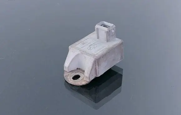 Ford Mondeo MK II Ignition amplifier control unit 0310025012