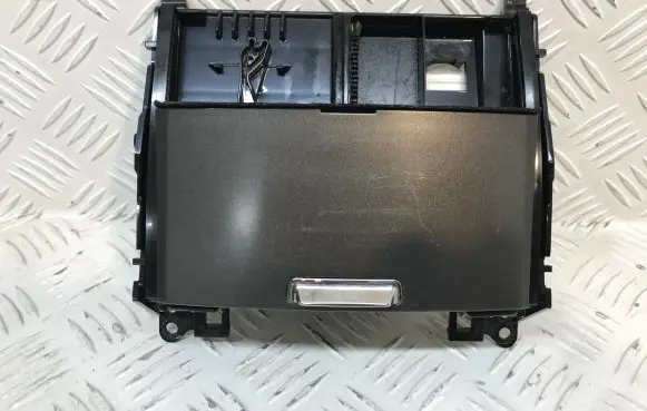 Lexus IS 220D-250-350 Ashtray (front) 1A421032G