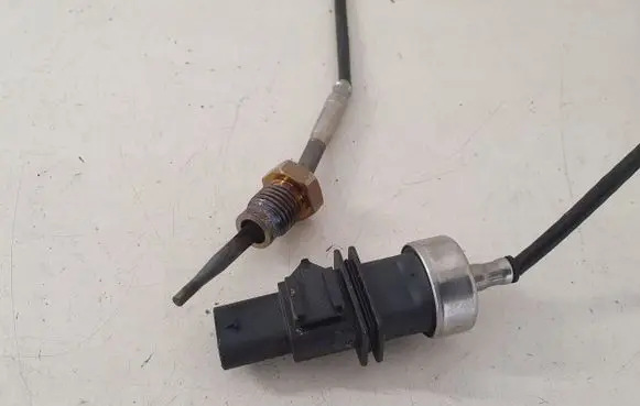 Porsche Macan (95B) Exhaust gas temperature sensor 95B919529A