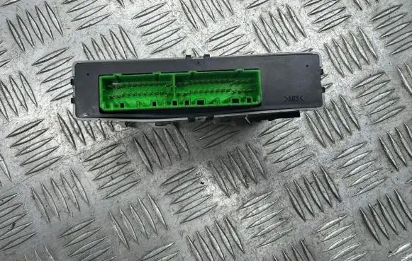 Volvo S40, V40 Alarm control unit/module 30889926 2333008462
