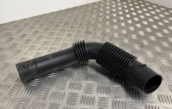 Citroen DS4 Air intake duct part 9675055580