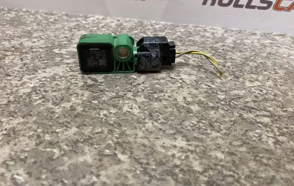 Volvo V50 Airbag deployment crash/impact sensor 31264409 9W8314B345