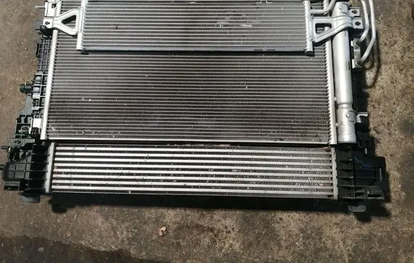 Buick Encore GX I Radiator set 42721705 42670685 5100086