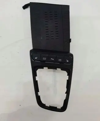 Hyundai i20 (BC3 BI3) Wireless charging module XQ848-50000