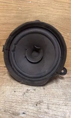 Volvo V50 Front door speaker 30752083