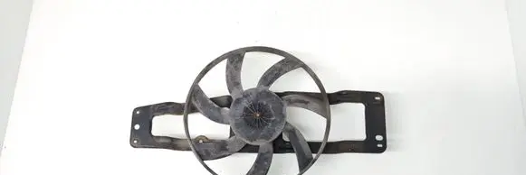 Renault Twingo I Radiator cooling fan shroud 834179C
