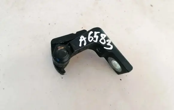 Audi TT Mk1 Front door upper hinge 1j0831401b