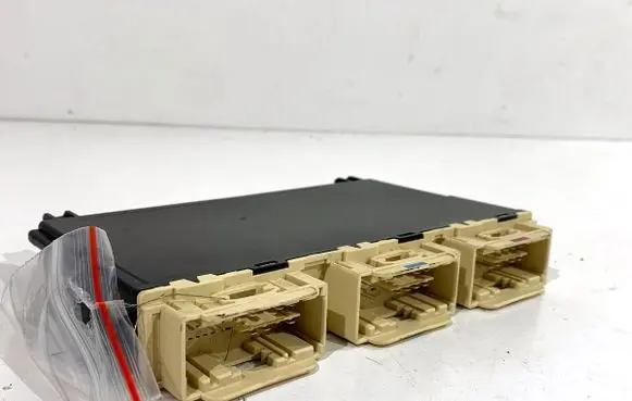 Mercedes-Benz GLE (W166 - C292) Other control units/modules A1669008606