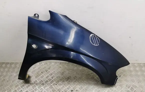 Chrysler Voyager Fender 