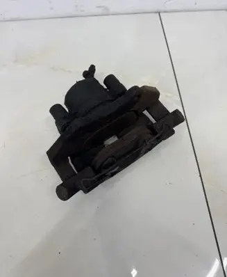 Ford Focus C-MAX Front brake caliper