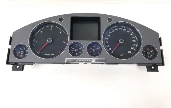 Volkswagen Phaeton Speedometer (instrument cluster) 3D0920882N 0263619404