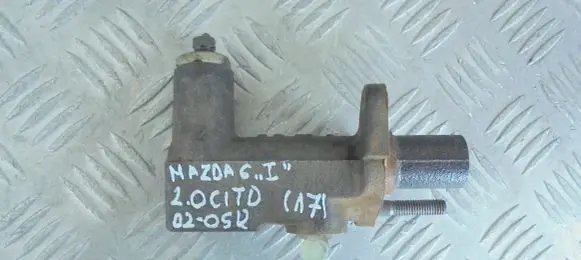 Mazda 6 Clutch slave cylinder 