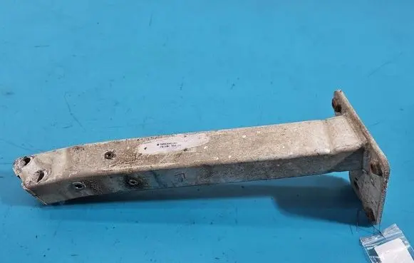 Jeep Cherokee KL Front bumper support beam 68143965AB IMPRK1562219