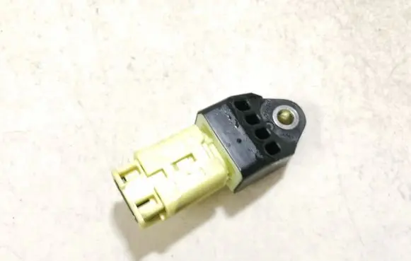 Toyota RAV 4 (XA30) Airbag deployment crash/impact sensor 8983142010 89831-42010
