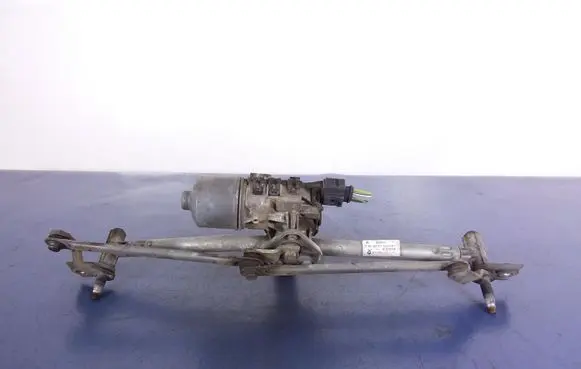 Skoda Fabia Mk1 (6Y) Front wiper linkage and motor 6Y1955023C