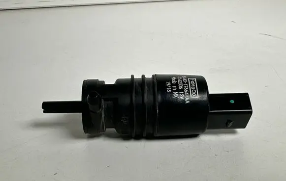 Ford Mustang VI Windscreen/windshield washer pump 8S4317664AA