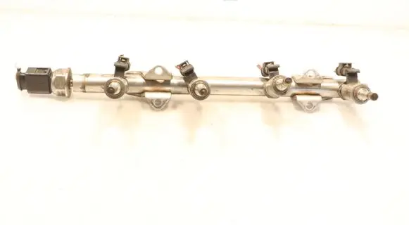Fuel main line pipe