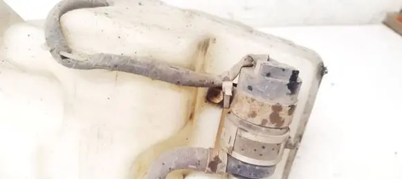Mitsubishi Lancer X Windscreen/windshield washer pump