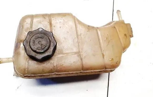 Ford Fiesta Coolant expansion tank/reservoir 96fb8k218ac 96fb-8k218-ag