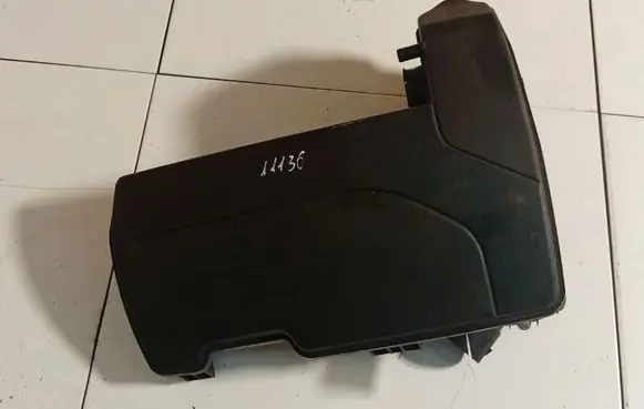 Dacia Sandero Air filter box 8200517765